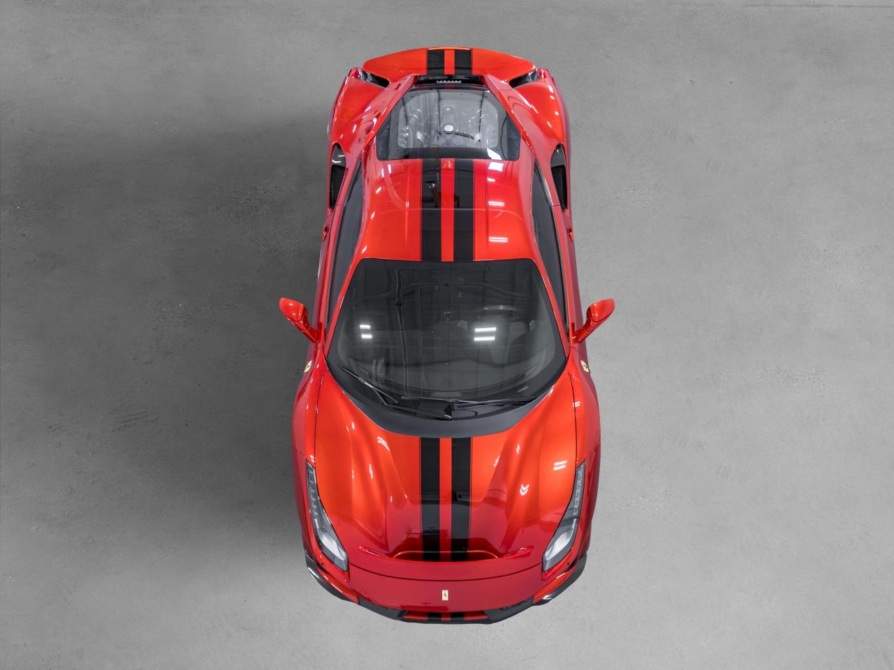 2019 Ferrari 488 Pista COUPE Photo0