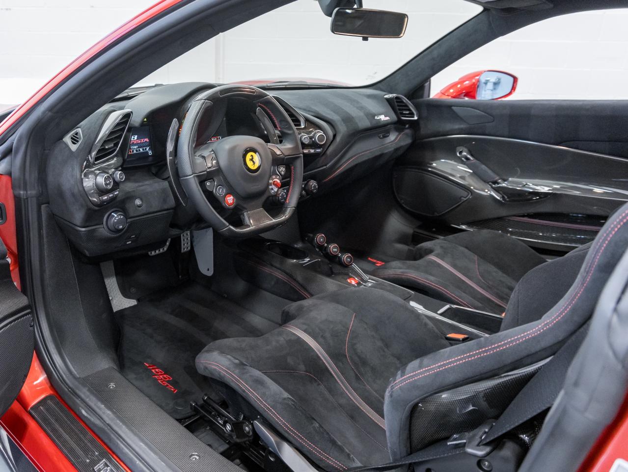 2019 Ferrari 488 Pista COUPE Photo