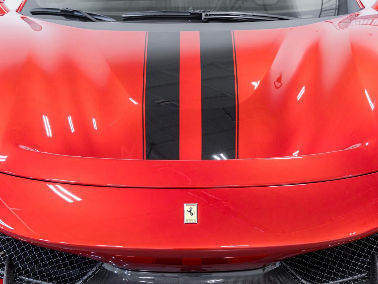 2019 Ferrari 488 Pista COUPE Photo