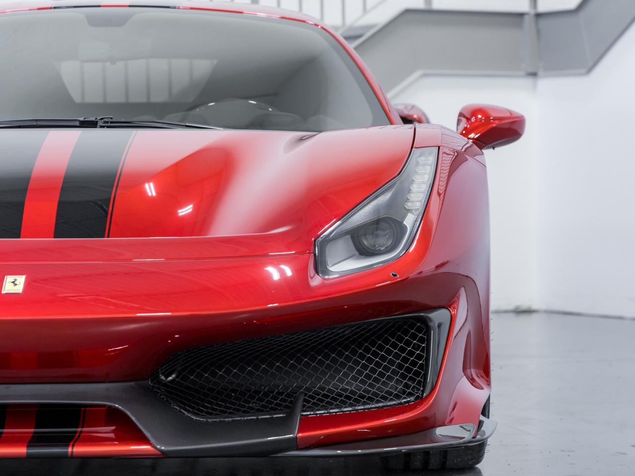 2019 Ferrari 488 Pista COUPE Photo