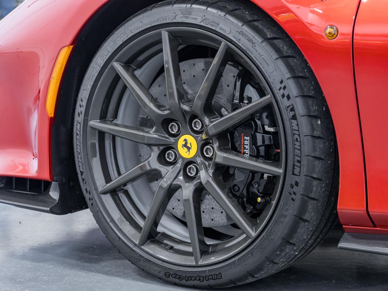 2019 Ferrari 488 Pista COUPE Photo