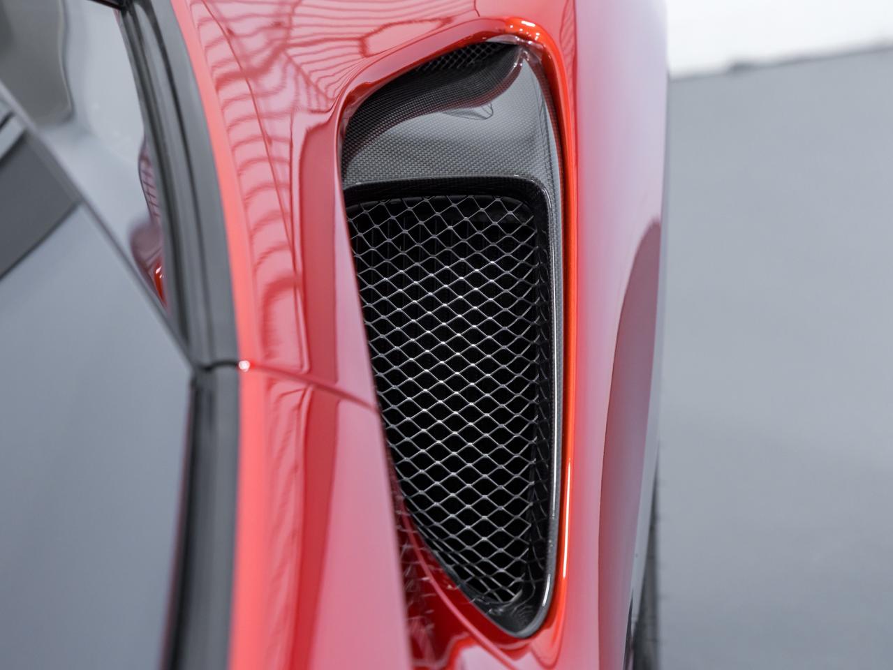 2019 Ferrari 488 Pista COUPE Photo