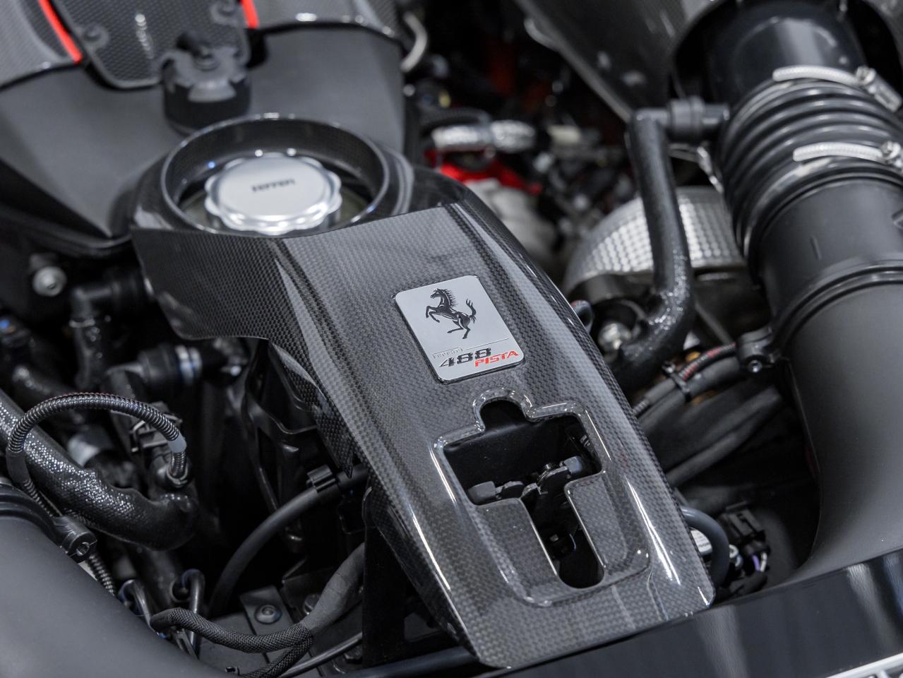 2019 Ferrari 488 Pista COUPE Photo