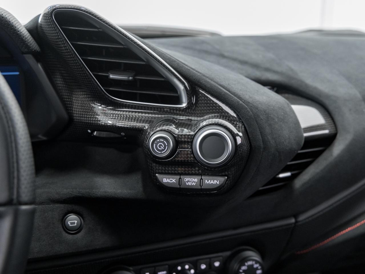 2019 Ferrari 488 Pista COUPE Photo