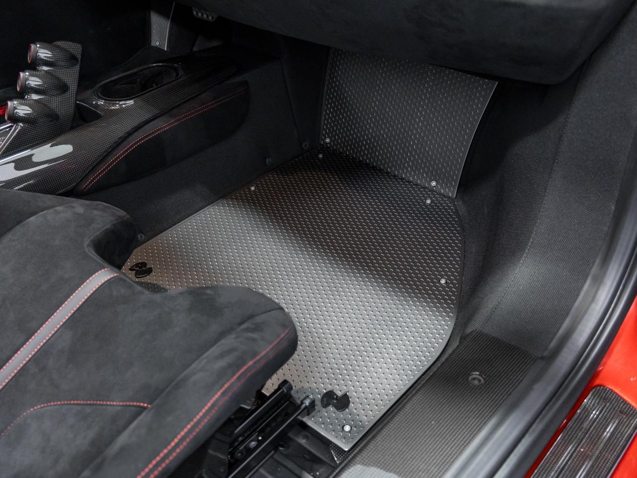 2019 Ferrari 488 Pista COUPE Photo