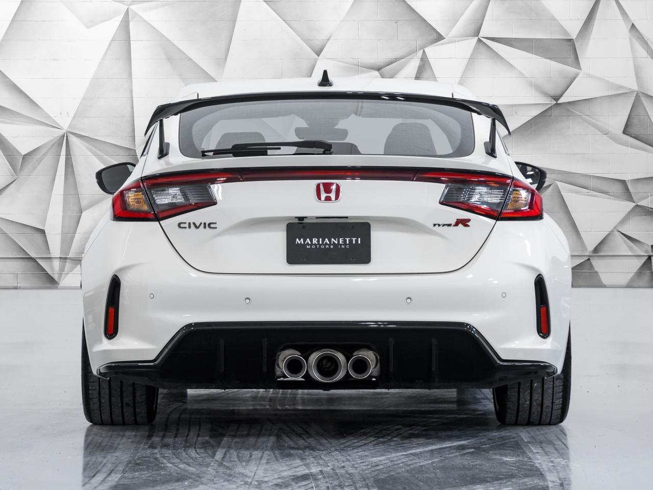 2024 Honda Civic Type R Manual Photo