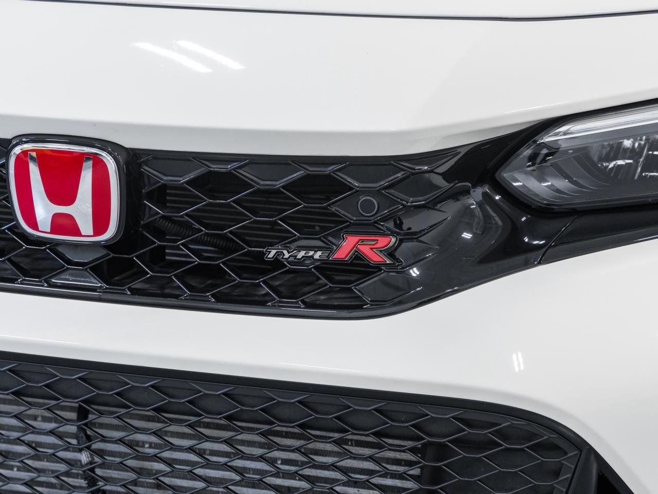 2024 Honda Civic Type R Manual Photo