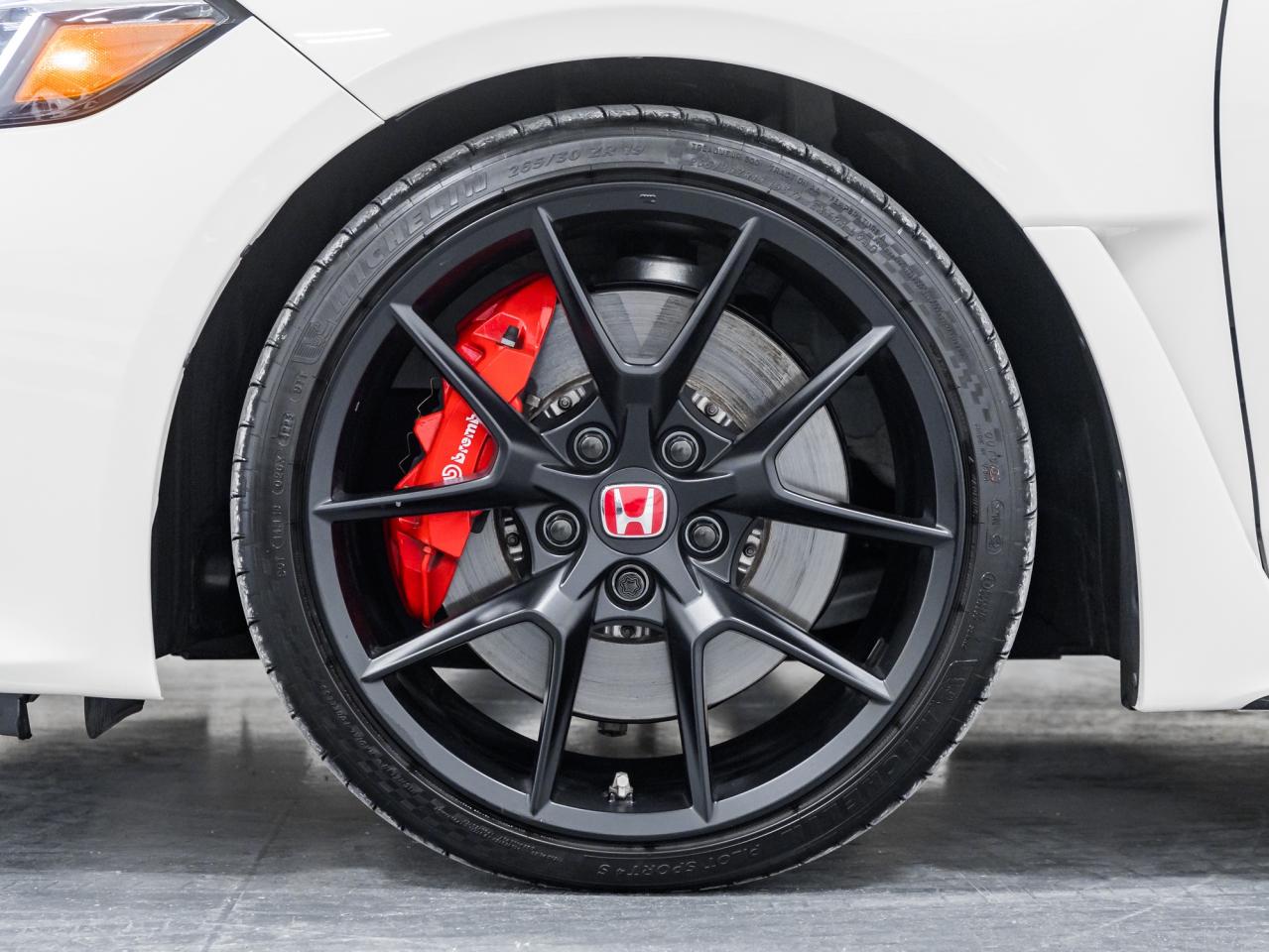 2024 Honda Civic Type R Manual Photo