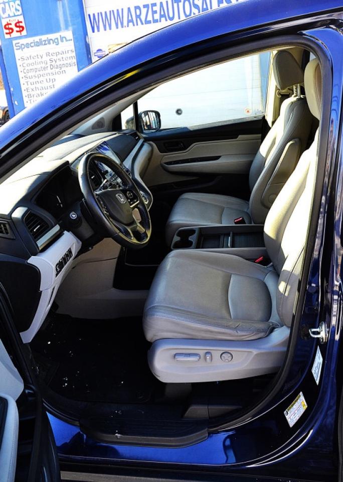2019 Honda Odyssey EX-L 8 PASSENGER Photo