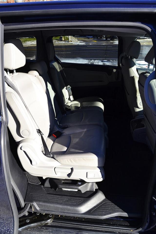 2019 Honda Odyssey EX-L 8 PASSENGER Photo