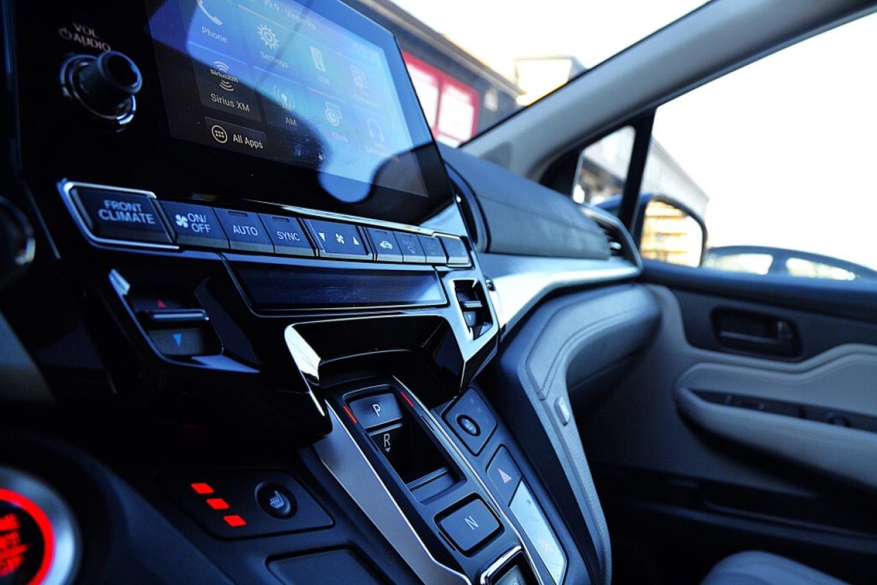 2019 Honda Odyssey EX-L 8 PASSENGER Photo