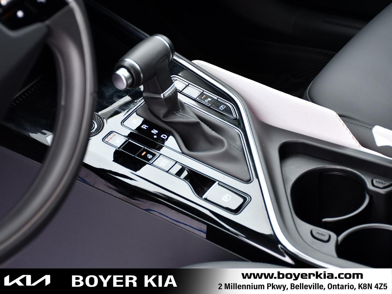 2025 Kia NIRO EX DEALER DEMO - CALL FOR DISCOUNTS Photo