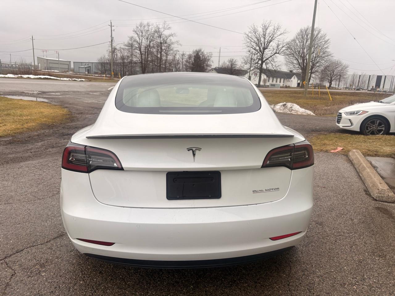 2021 Tesla Model 3 AWD Photo3