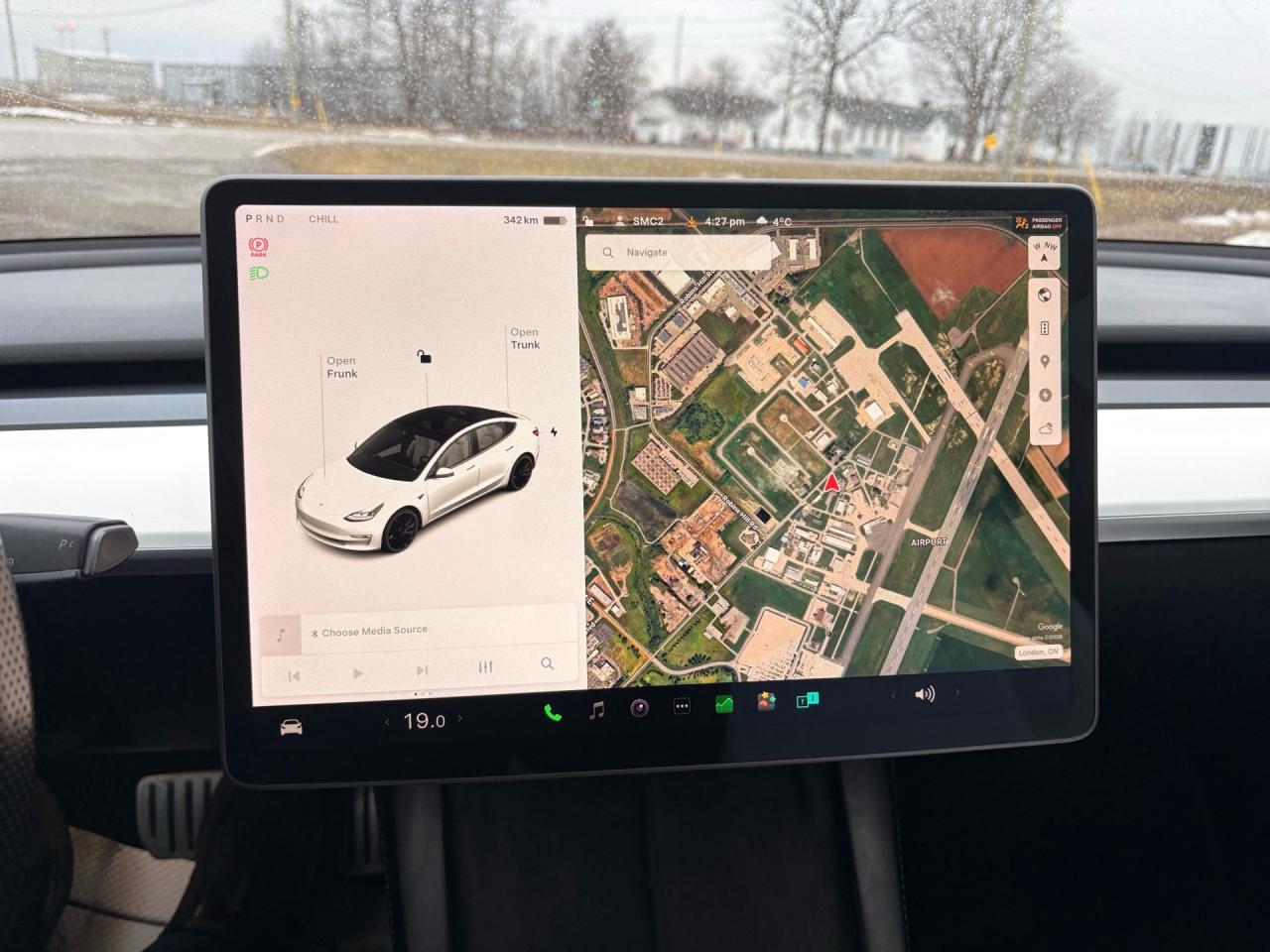 2021 Tesla Model 3 AWD Photo