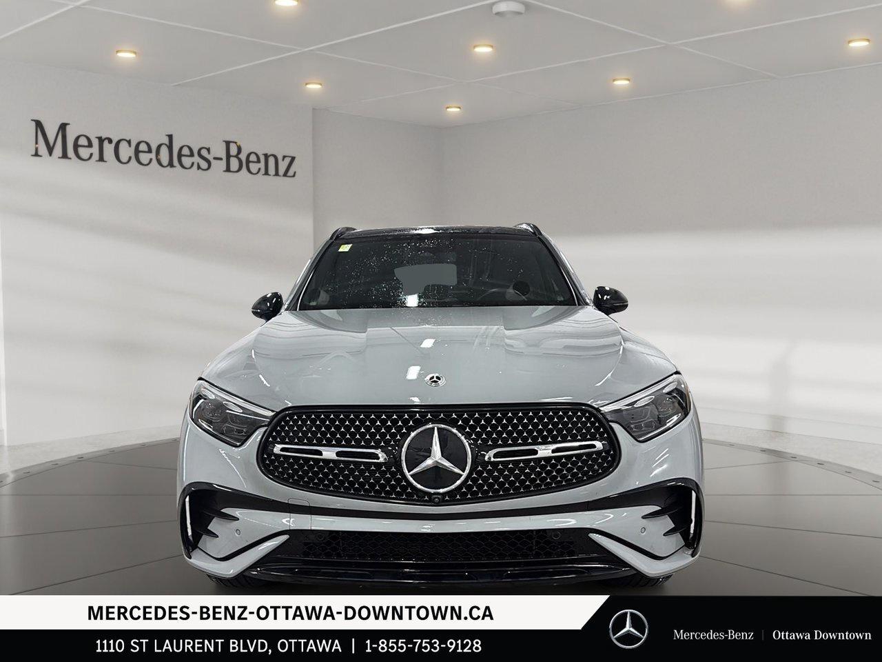 2025 Mercedes-Benz GLC300 4MATIC SUV Exclusive, Pinnacle & AMG Night / Photo