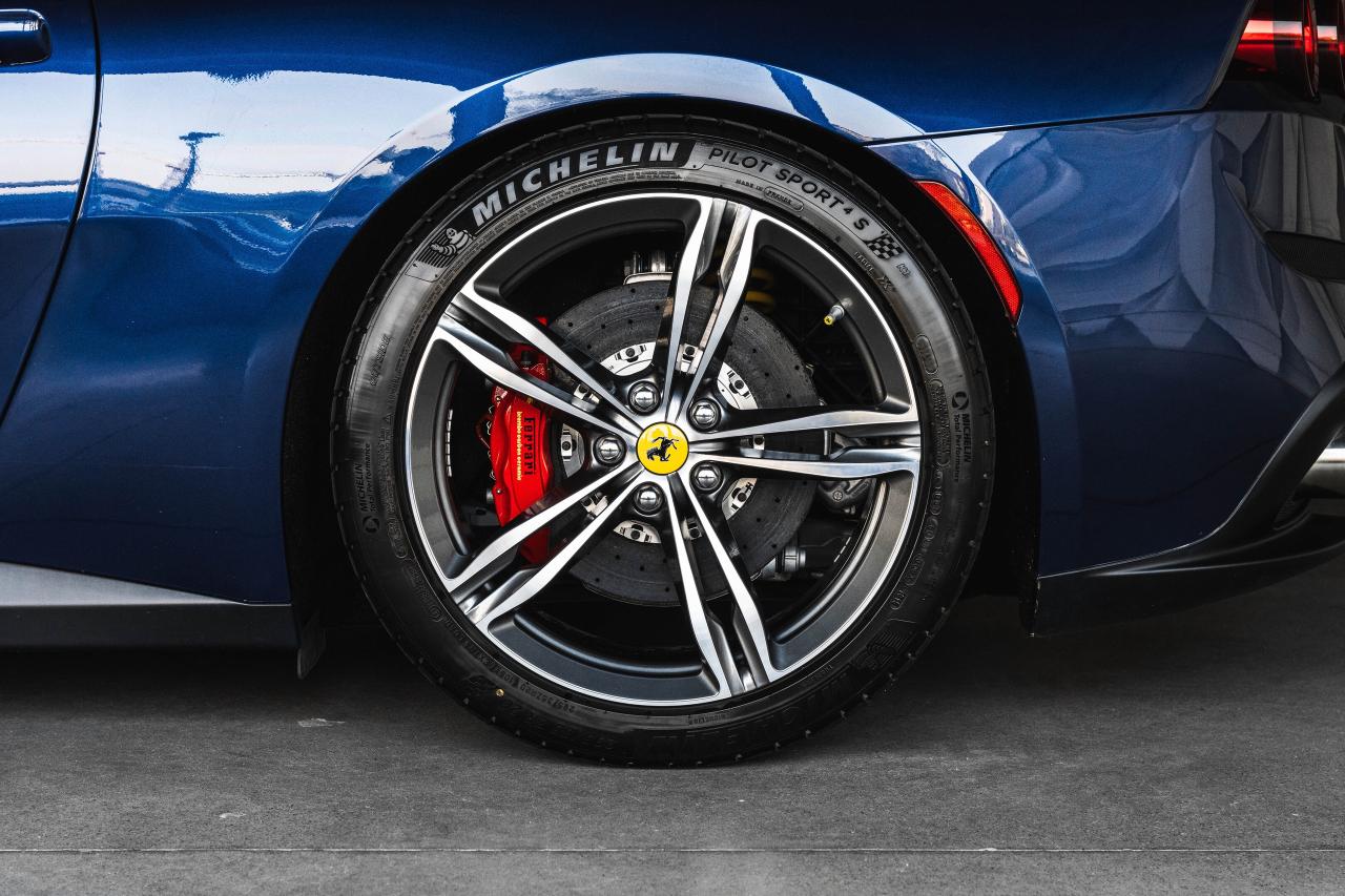 2019 Ferrari GTC4Lusso AWD Photo