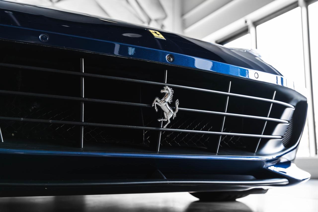 2019 Ferrari GTC4Lusso AWD Photo