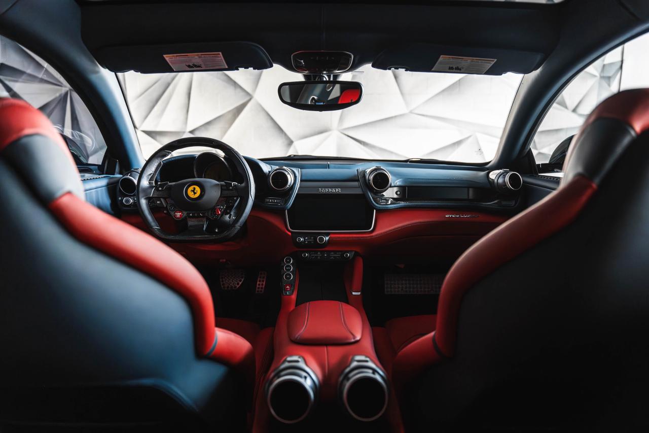 2019 Ferrari GTC4Lusso AWD Photo