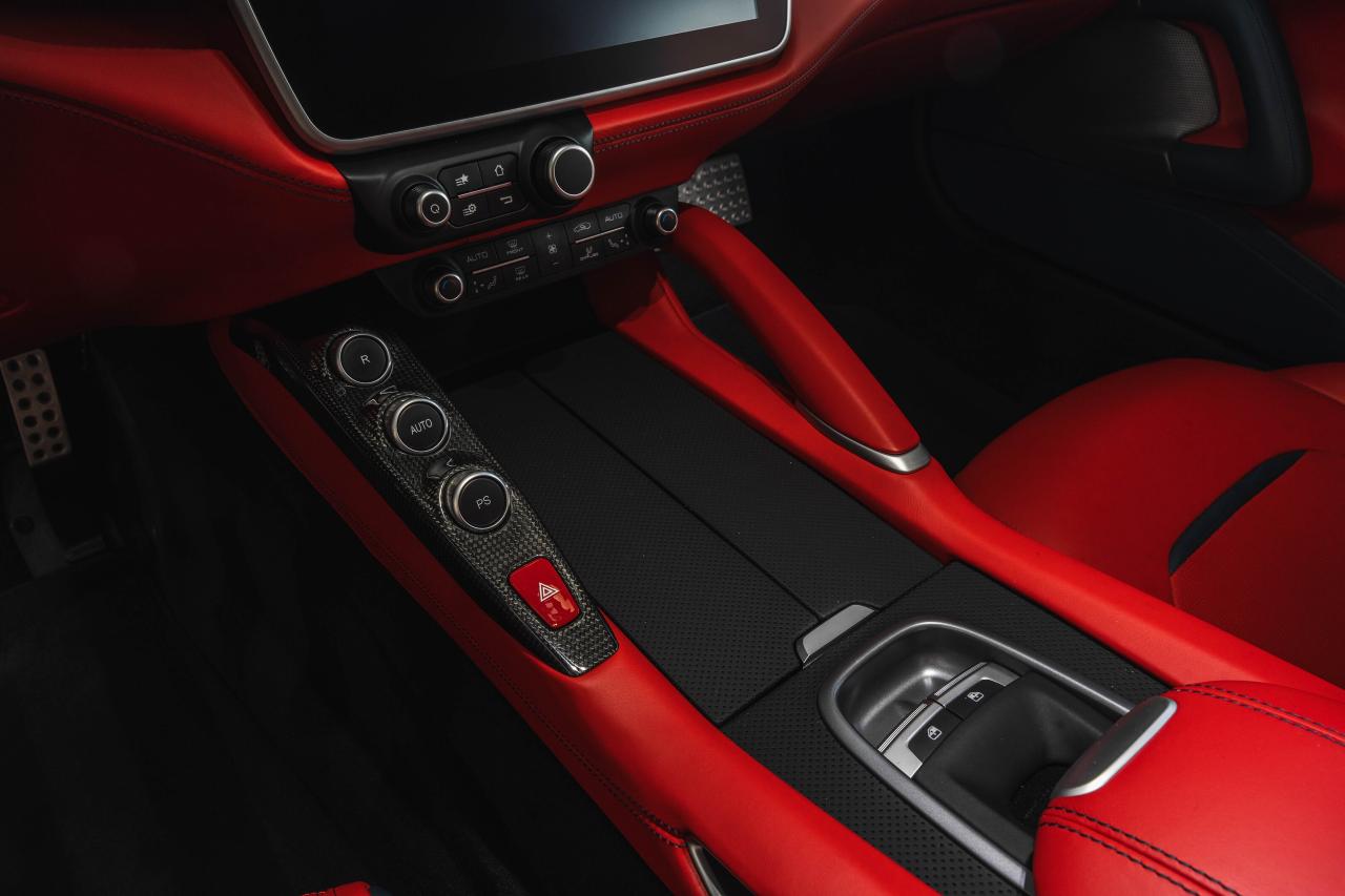 2019 Ferrari GTC4Lusso AWD Photo