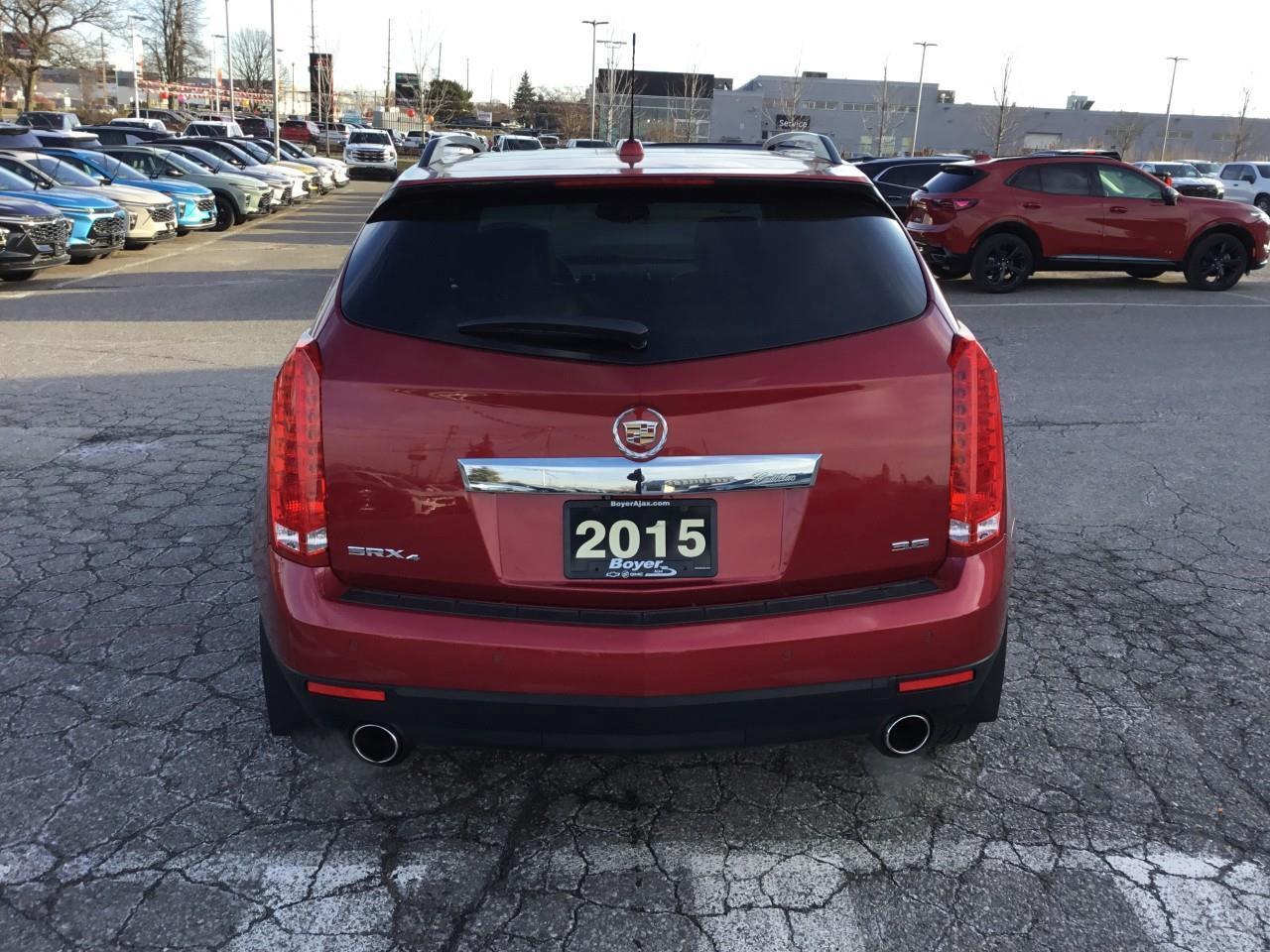 2015 Cadillac SRX Premium Photo3