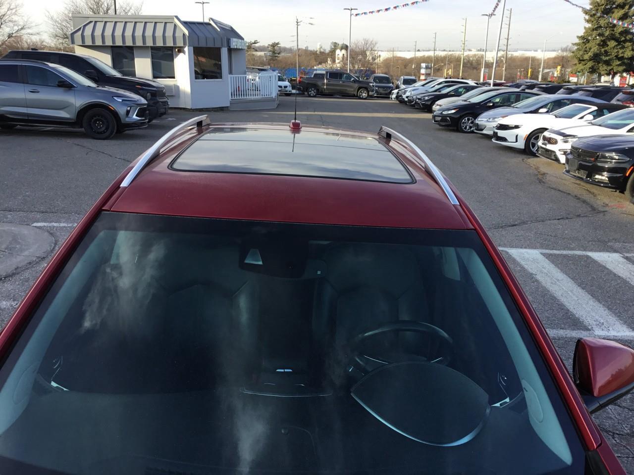 2015 Cadillac SRX Premium Photo