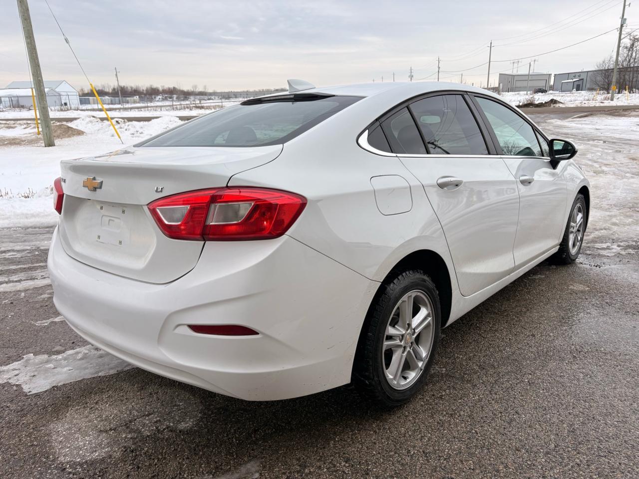 2016 Chevrolet Cruze 4DR SDN AUTO LT Photo