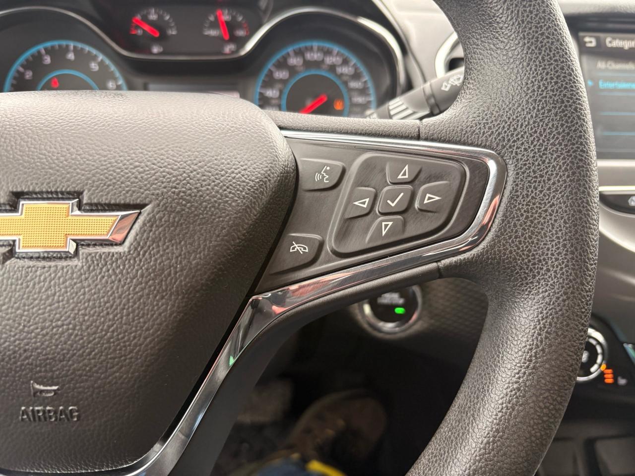 2016 Chevrolet Cruze 4DR SDN AUTO LT Photo