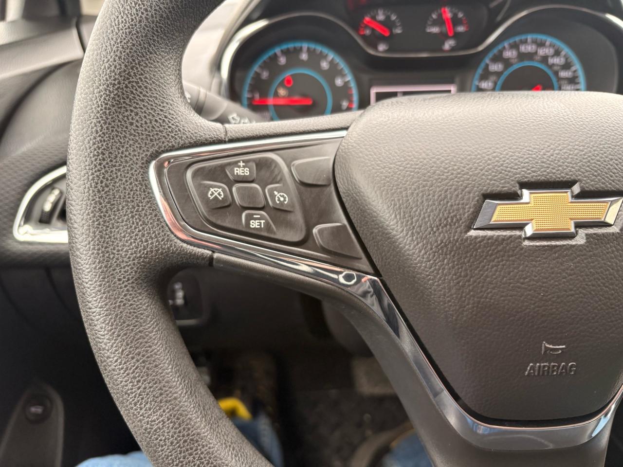 2016 Chevrolet Cruze 4DR SDN AUTO LT Photo