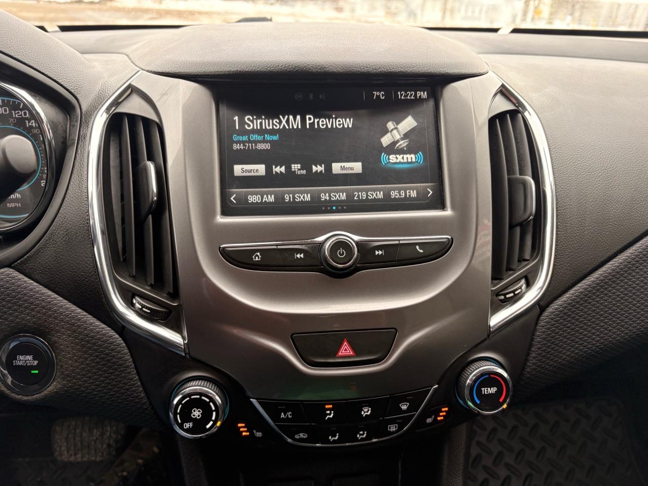 2016 Chevrolet Cruze 4DR SDN AUTO LT Photo