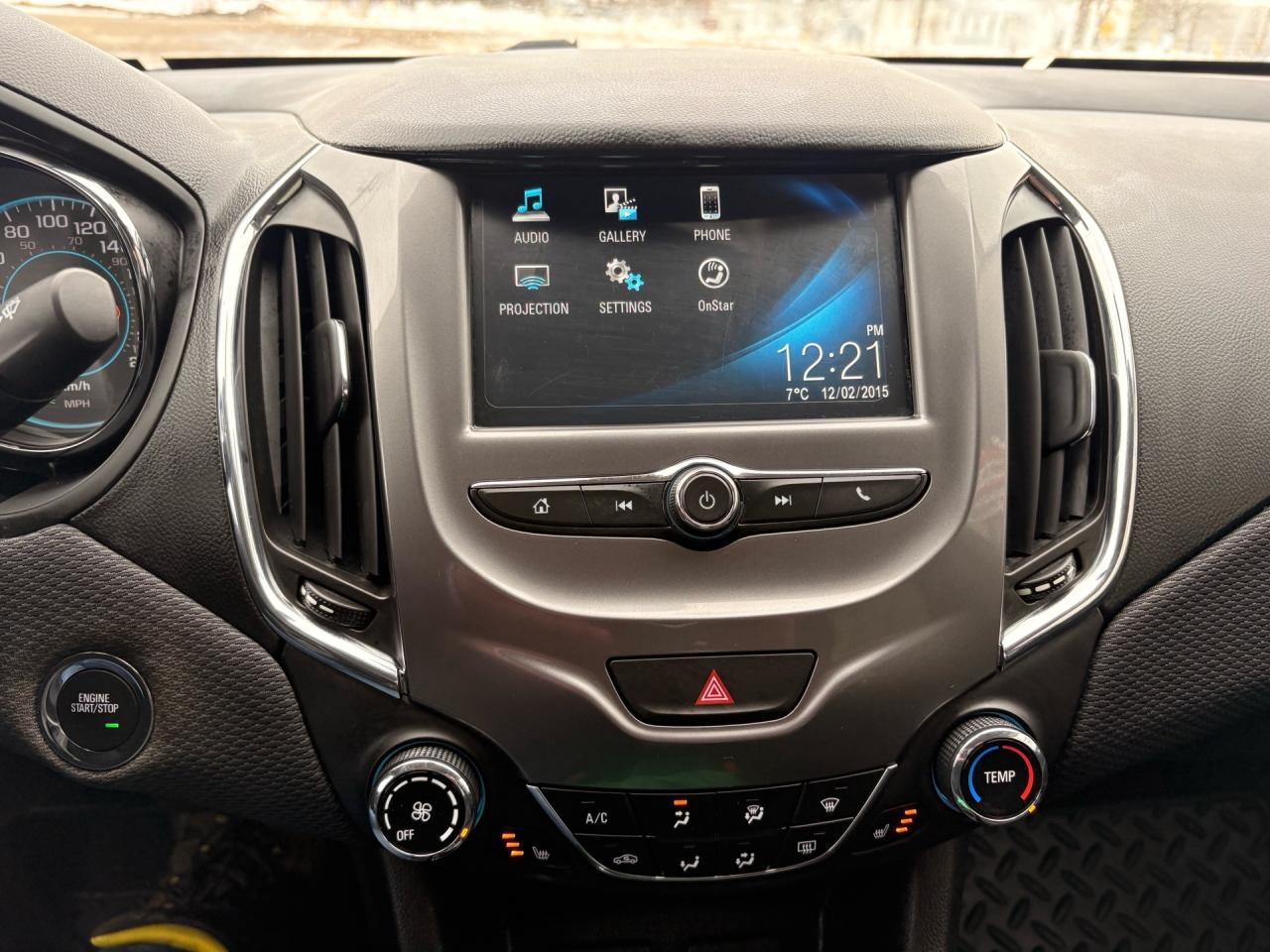 2016 Chevrolet Cruze 4DR SDN AUTO LT Photo