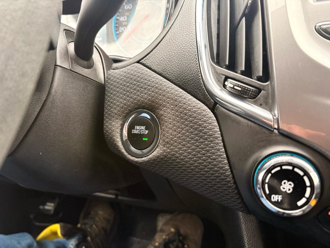 2016 Chevrolet Cruze 4DR SDN AUTO LT Photo