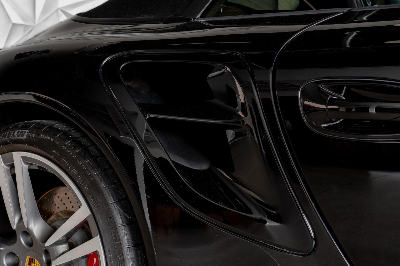 2012 Porsche 911 2DR CABRIOLET TURBO Photo