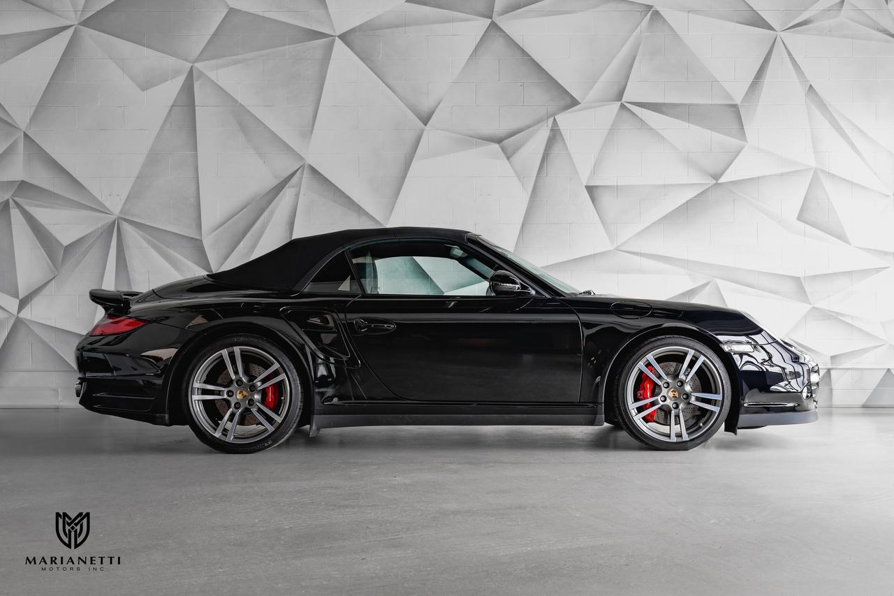 2012 Porsche 911 Turbo Cabriolet Photo4