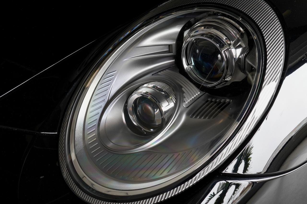 2012 Porsche 911 Turbo Cabriolet Photo