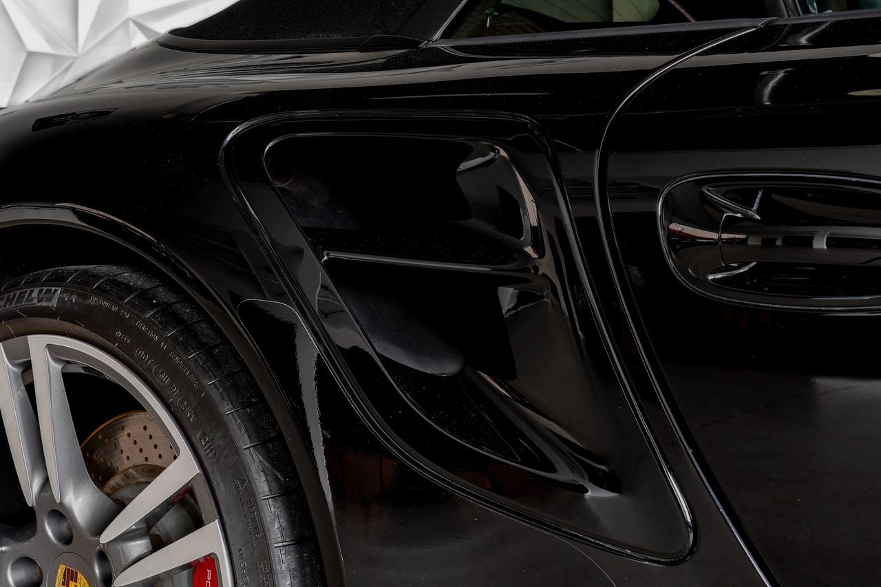 2012 Porsche 911 Turbo Cabriolet Photo