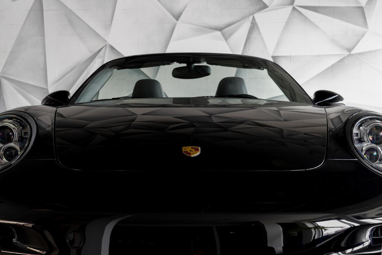 2012 Porsche 911 Turbo Cabriolet Photo