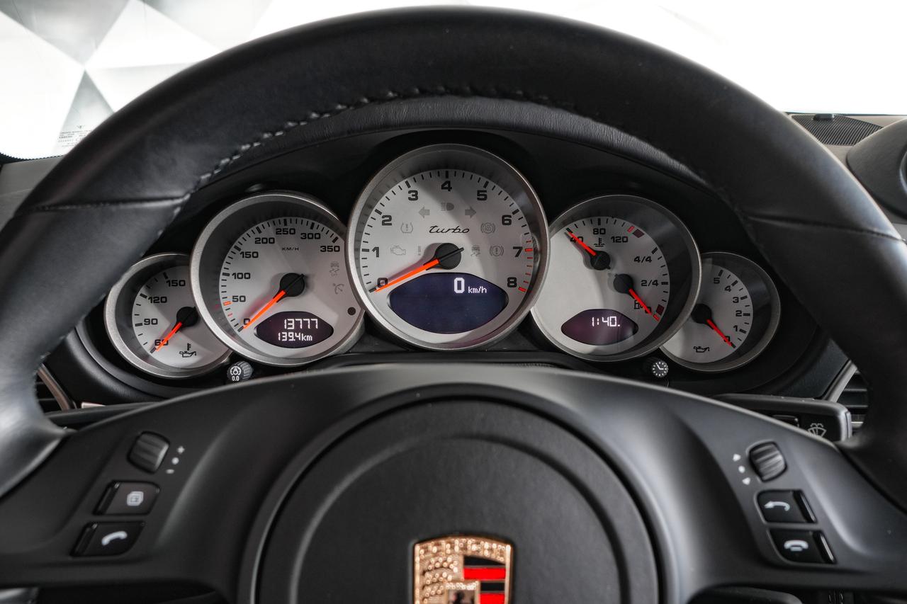 2012 Porsche 911 Turbo Cabriolet Photo