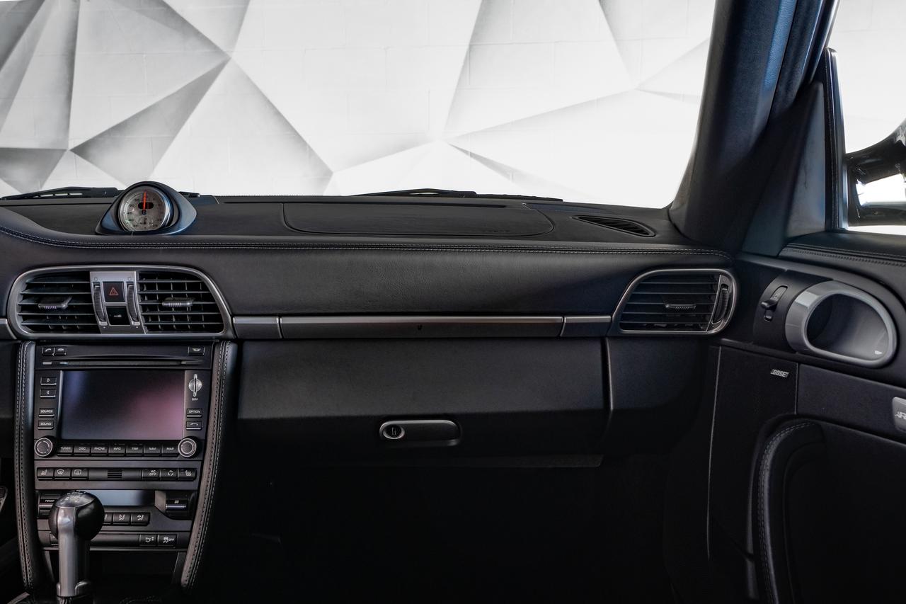 2012 Porsche 911 Turbo Cabriolet Photo