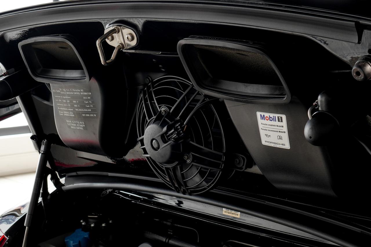 2012 Porsche 911 Turbo Cabriolet Photo