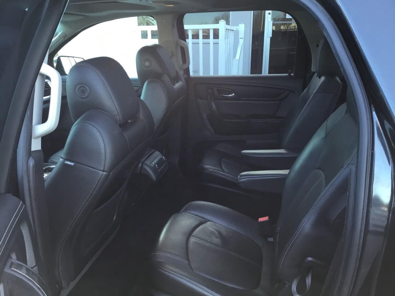 2015 GMC Acadia SLT1 Photo