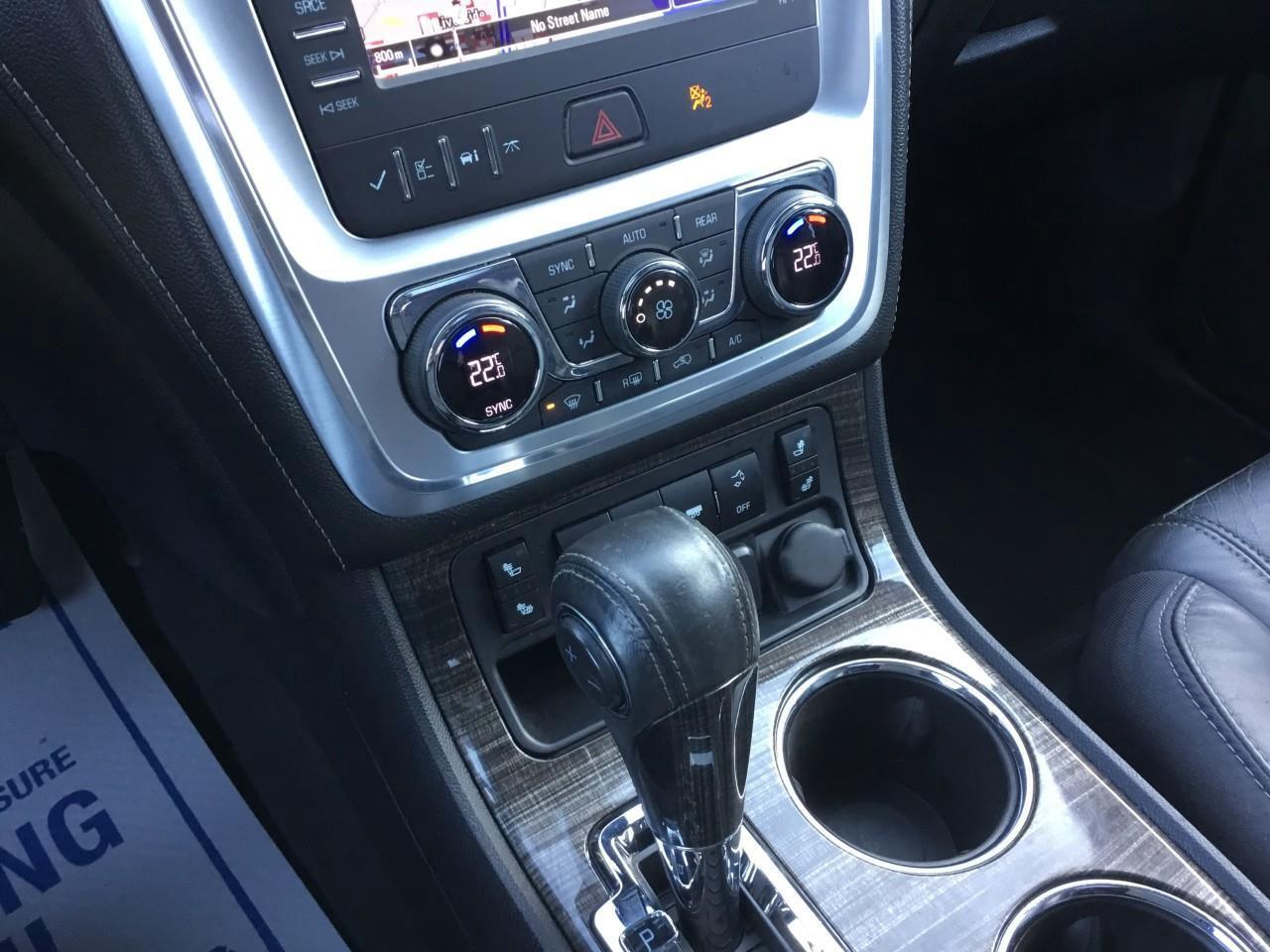 2015 GMC Acadia SLT1 Photo