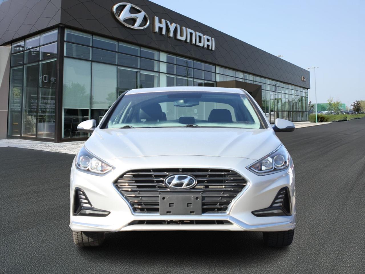 2018 Hyundai Sonata GLS / Heated Seats / Sunroof / Bluetooth Photo