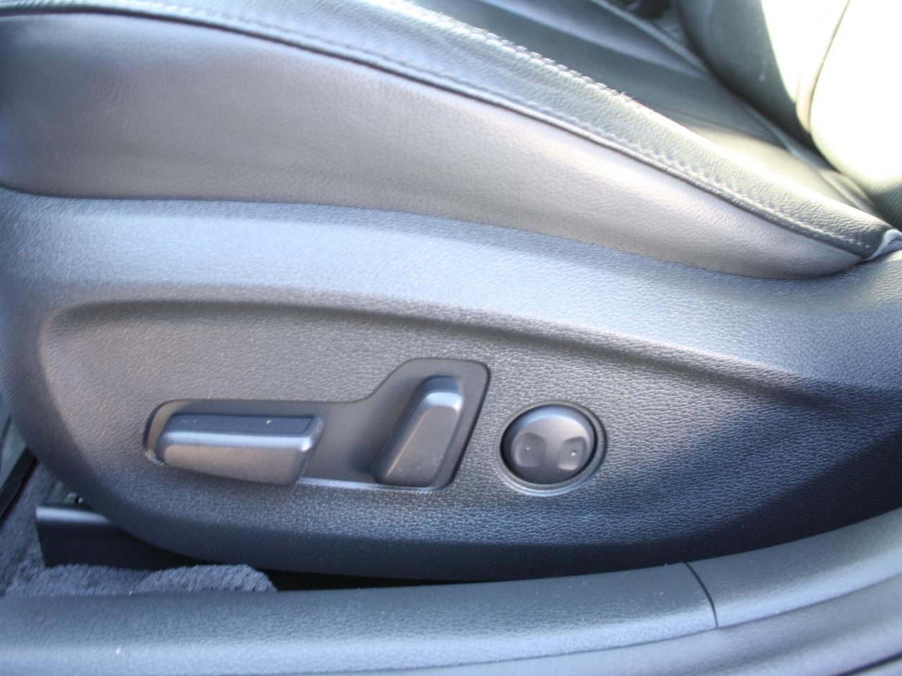 2018 Hyundai Sonata GLS / Heated Seats / Sunroof / Bluetooth Photo