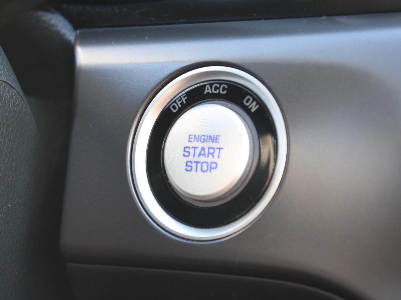 2018 Hyundai Sonata GLS / Heated Seats / Sunroof / Bluetooth Photo