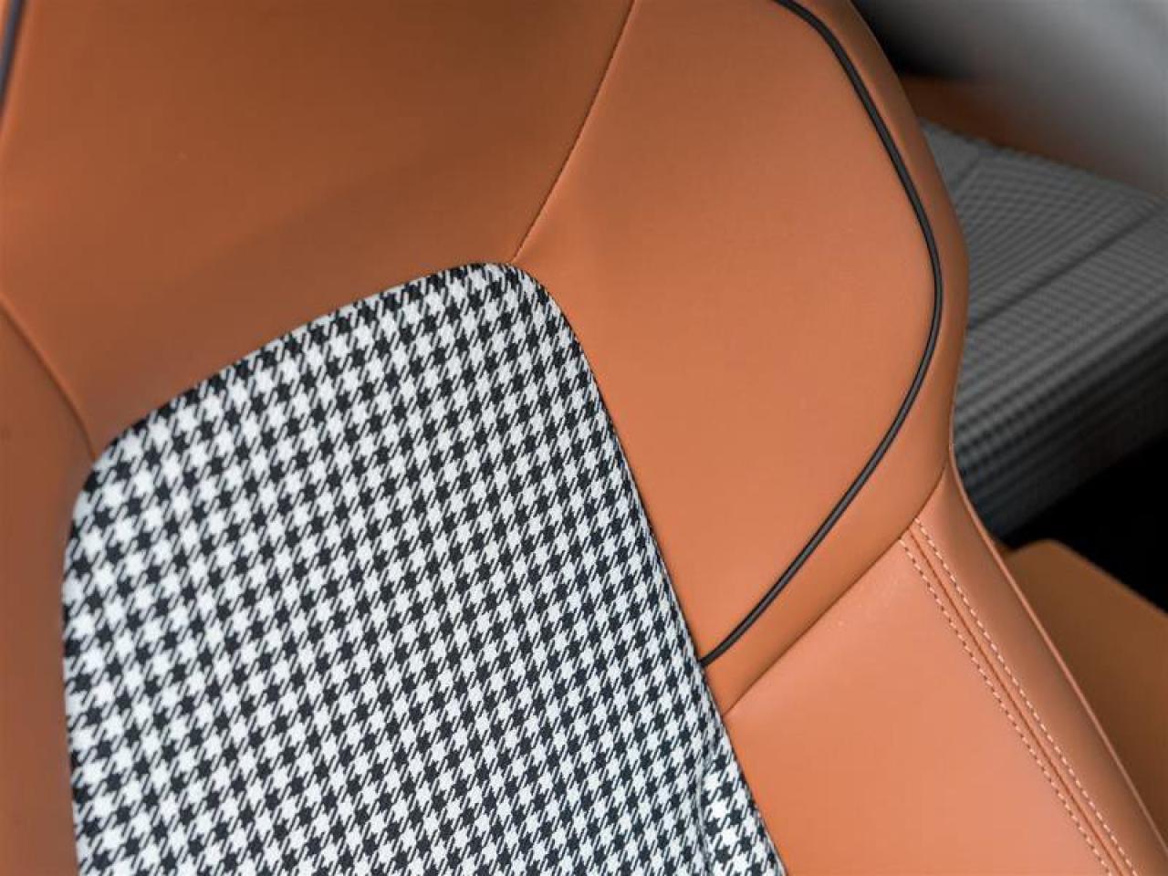 2023 Porsche 911 Sport Classic $24K in CXX Options Ambient Lighting Photo