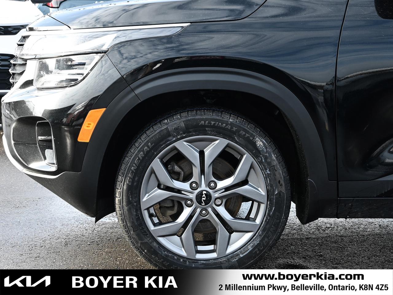 2024 Kia Seltos EX Sunroof Photo3