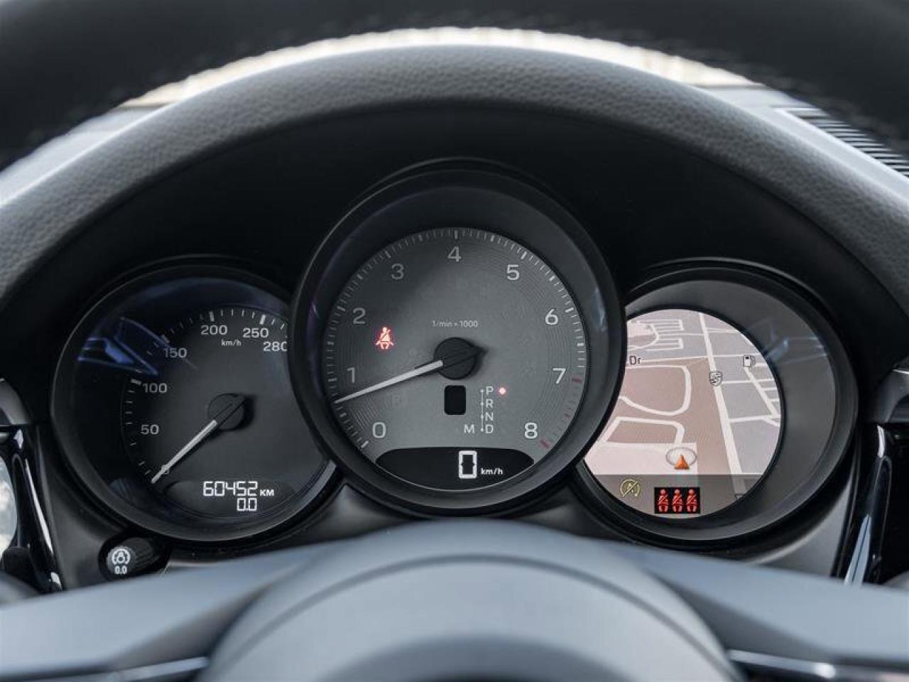 2022 Porsche Macan S Photo