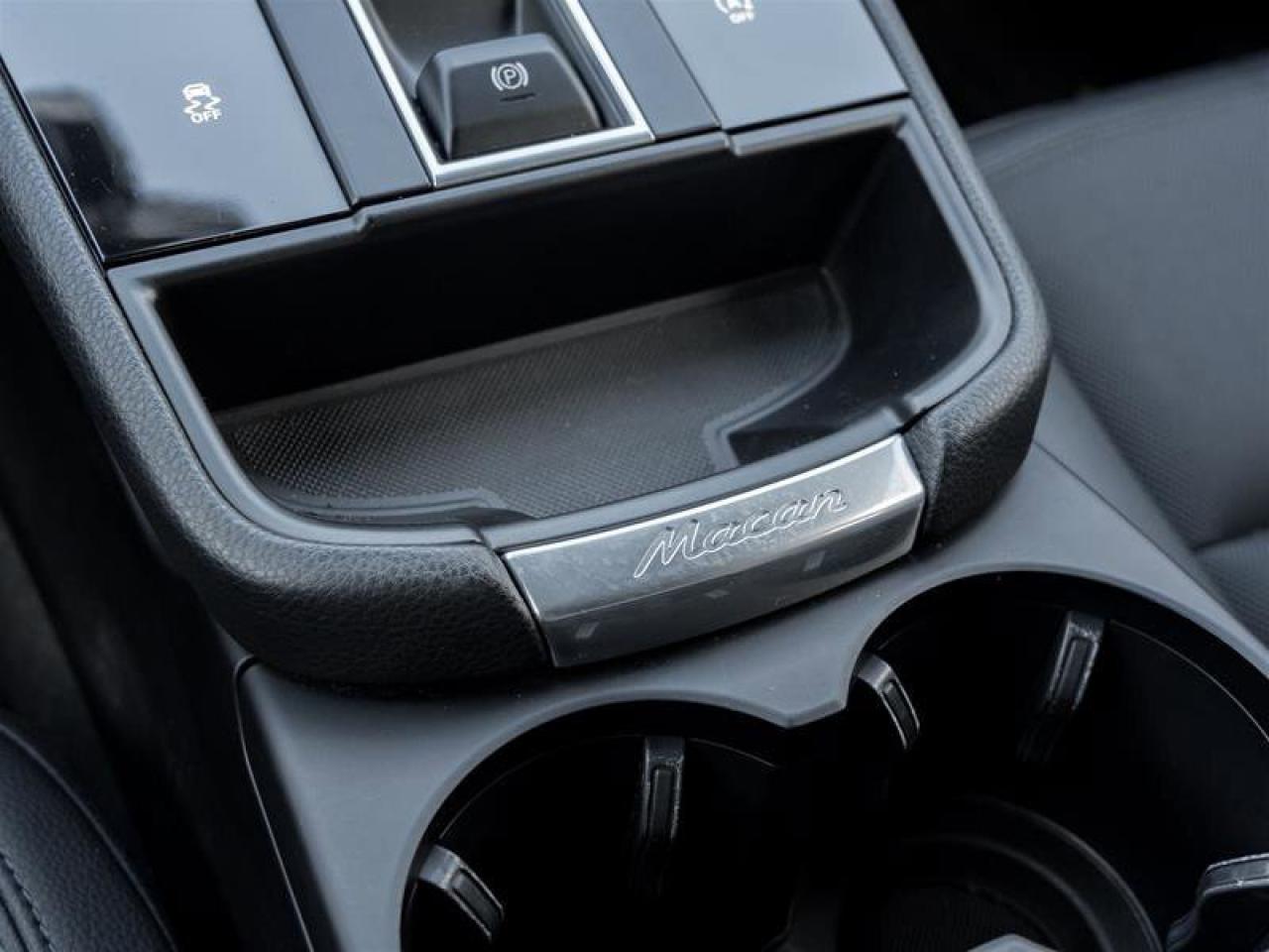 2022 Porsche Macan S Photo