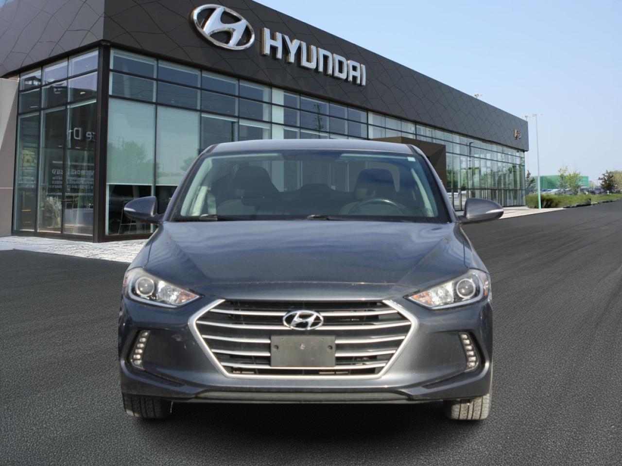 2017 Hyundai Elantra GL / Heated Seats / Bluetooth / Power Windows Photo