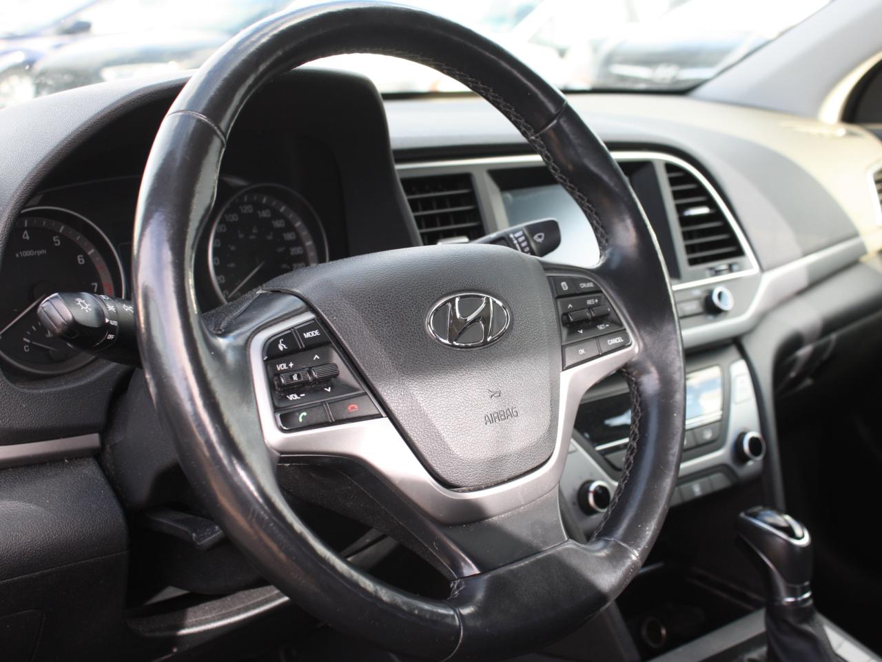 2017 Hyundai Elantra GL / Heated Seats / Bluetooth / Power Windows Photo